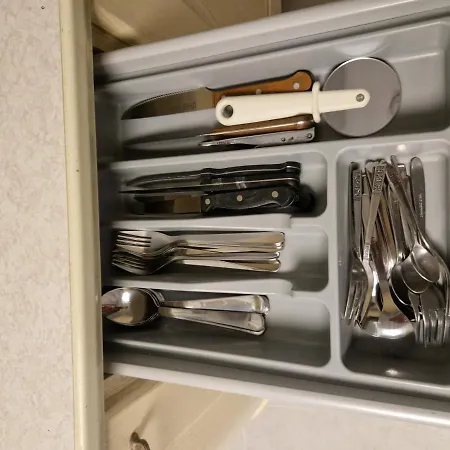 아파트 Empyreal Blue Chora