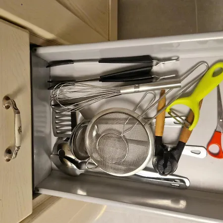 Empyreal Blue Chora 아파트