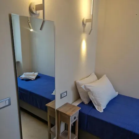 Empyreal Blue Chora Apartment *