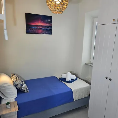 Apartment Empyreal Blue Chora *